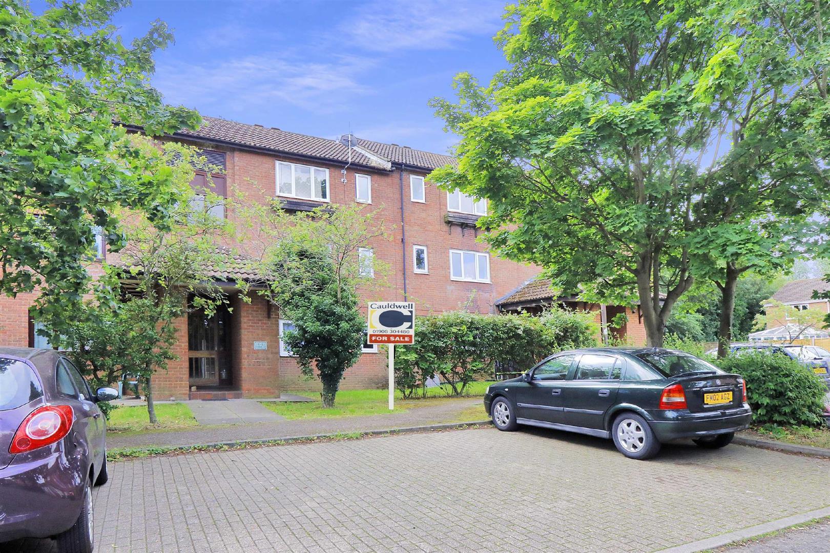 1 bed property in Denmead, Milton Keynes